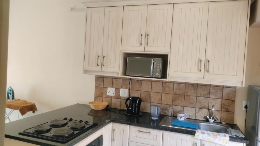 1 Bedroom Property for Sale in Vredenhof Sh Free State
